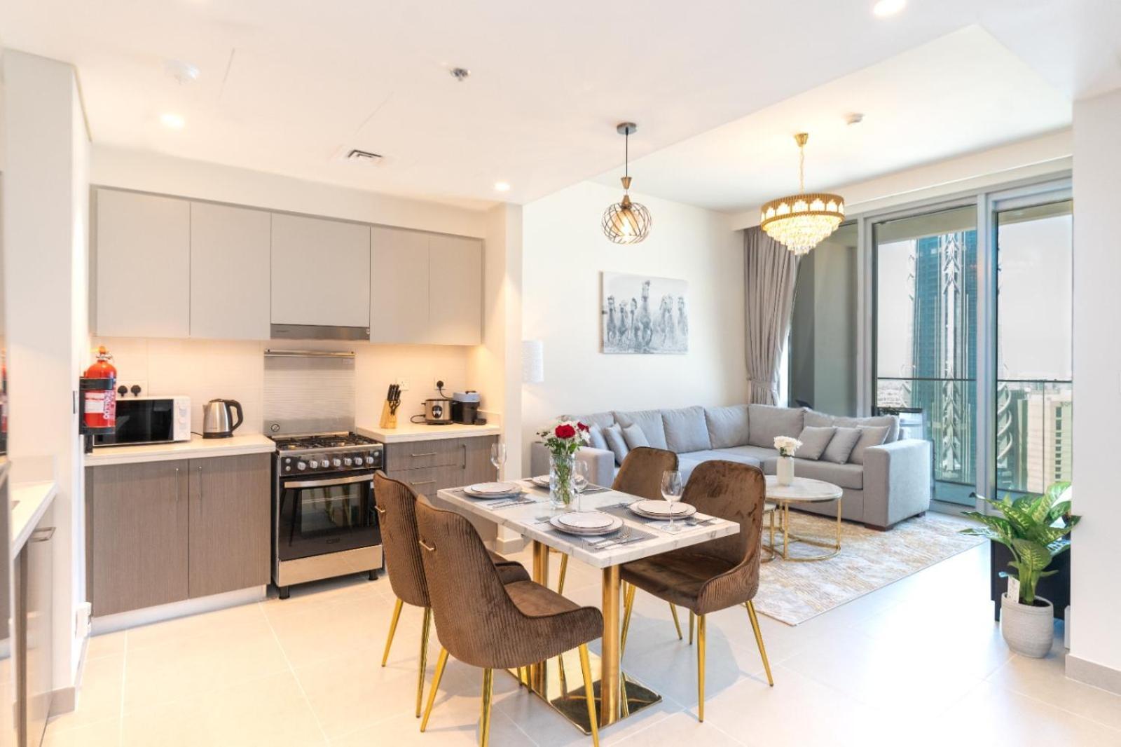Appartement Charming In Downtown Just Steps From Burj Khalifa & Mall By Bhavan Dubai